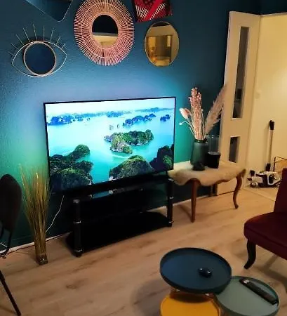 T2 Proche Château, Gare, Uco, Parking Privé Gratuit Appartement