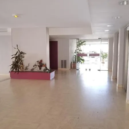 Apartment T2 Proche Chateau, Gare, Uco, Parking Prive Gratuit