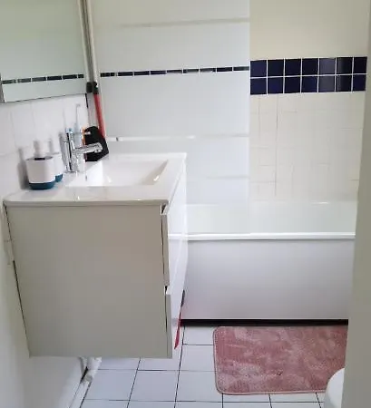 Apartment T2 Proche Chateau, Gare, Uco, Parking Prive Gratuit