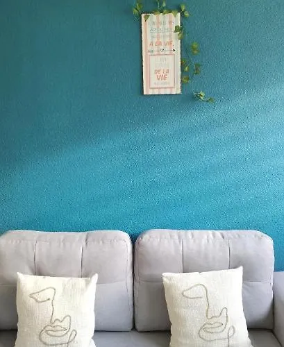 T2 Proche Chateau, Gare, Uco, Parking Prive Gratuit Appartement Angers