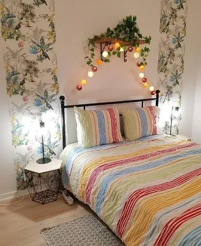 T2 Proche Chateau, Gare, Uco, Parking Prive Gratuit Appartement Angers